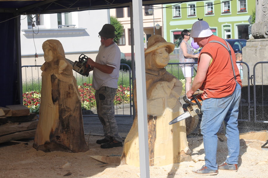 Dzień dziecka w kwiatowym nastroju
