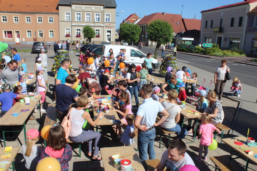 Dzień dziecka w kwiatowym nastroju