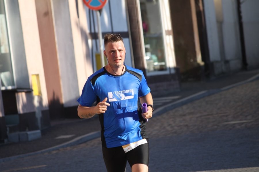 42 kilometry ulicami Gostynia