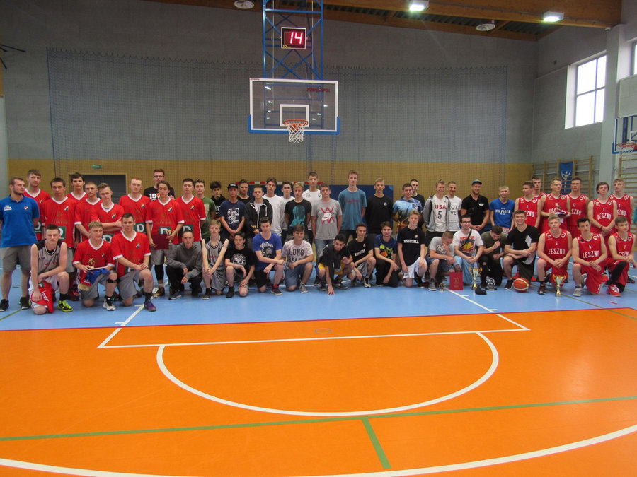 Puchar pojechał do Rawicza