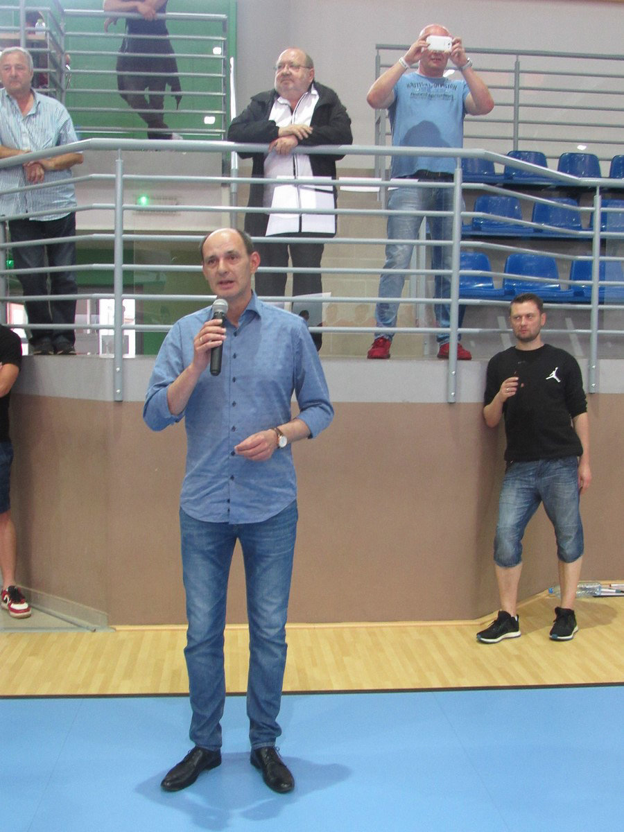 Puchar pojechał do Rawicza