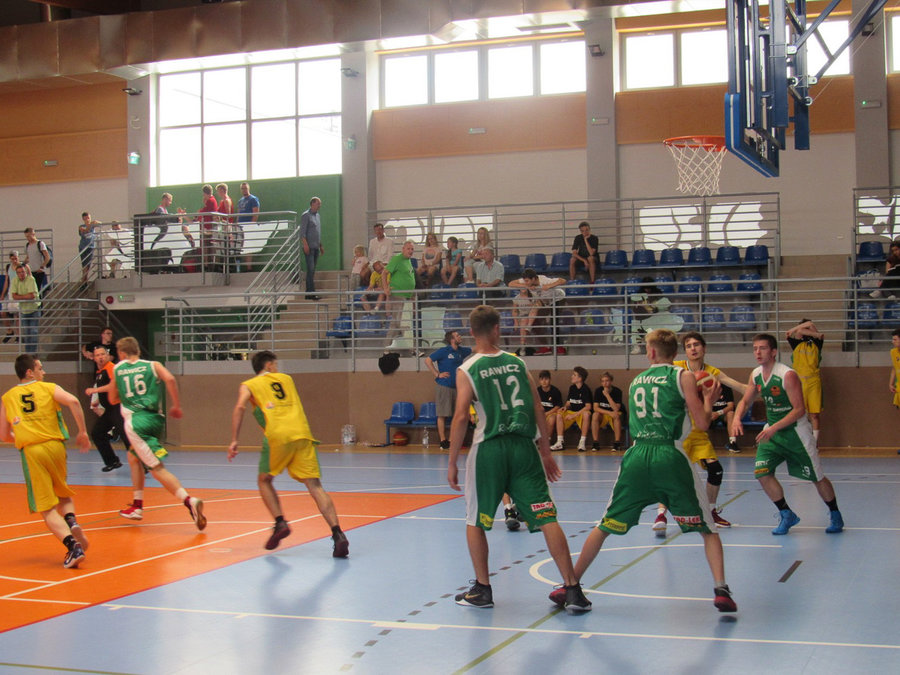 Puchar pojechał do Rawicza