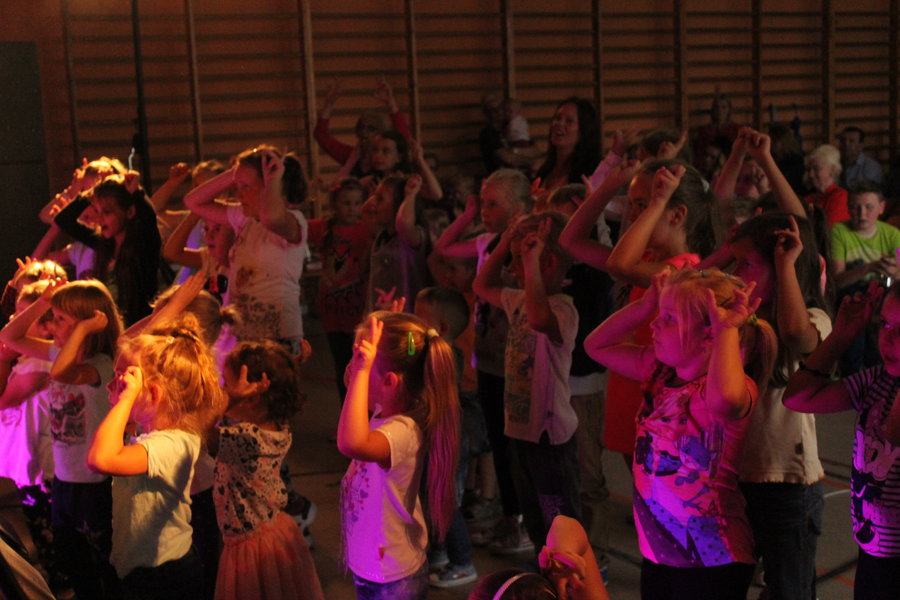 Uciekli z Rozmusem przed deszczem