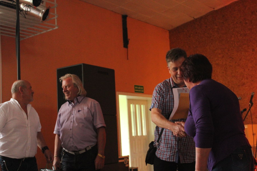 Uciekli z Rozmusem przed deszczem