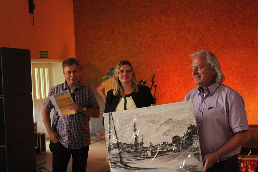 Uciekli z Rozmusem przed deszczem