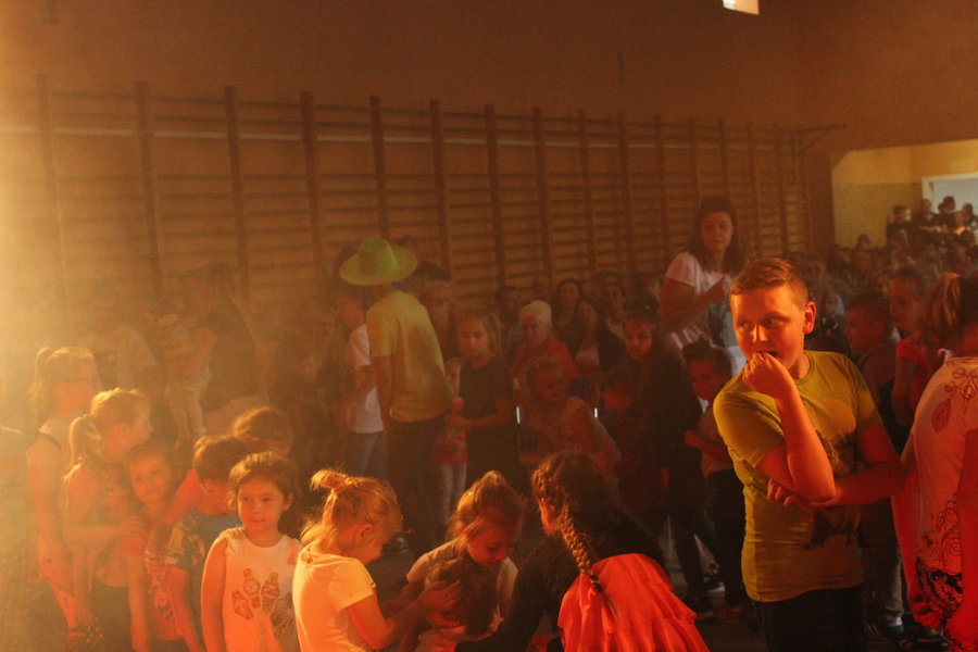 Uciekli z Rozmusem przed deszczem