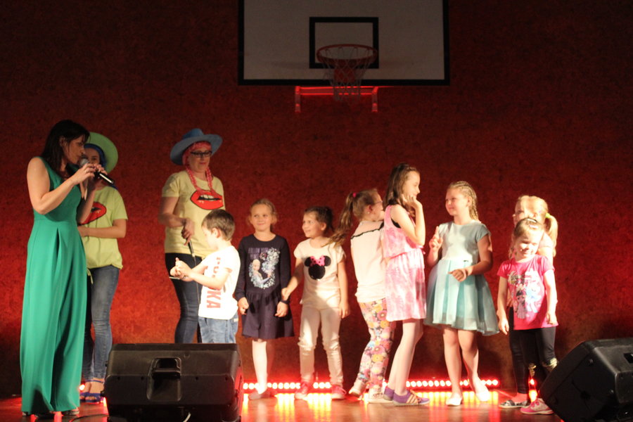 Uciekli z Rozmusem przed deszczem