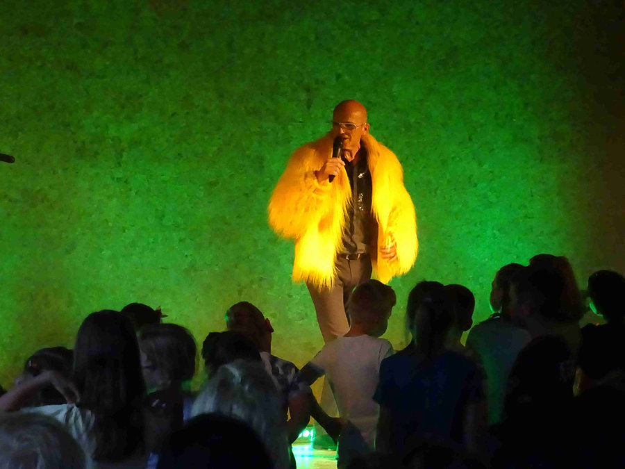 Uciekli z Rozmusem przed deszczem