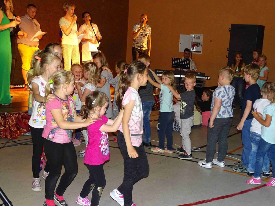 Uciekli z Rozmusem przed deszczem