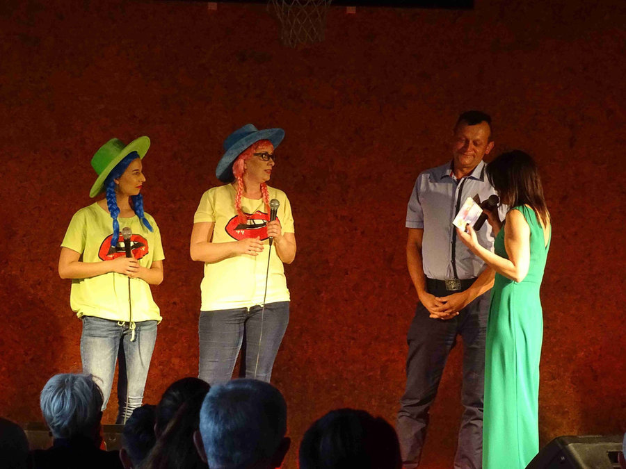 Uciekli z Rozmusem przed deszczem