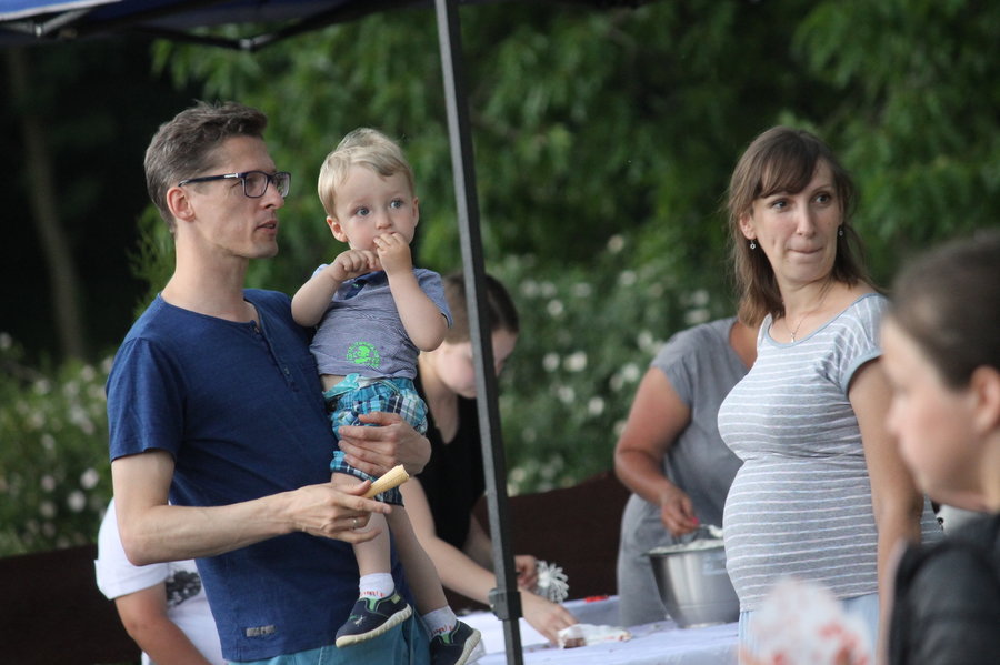 Dobrą zabawę przerwała ulewa