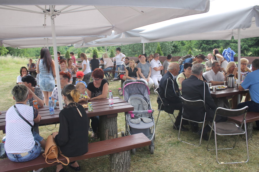 Dobrą zabawę przerwała ulewa