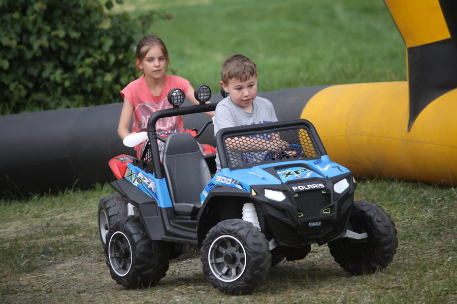 Dobrą zabawę przerwała ulewa