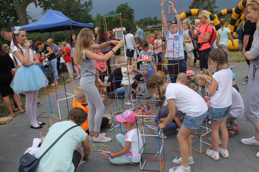 Dobrą zabawę przerwała ulewa