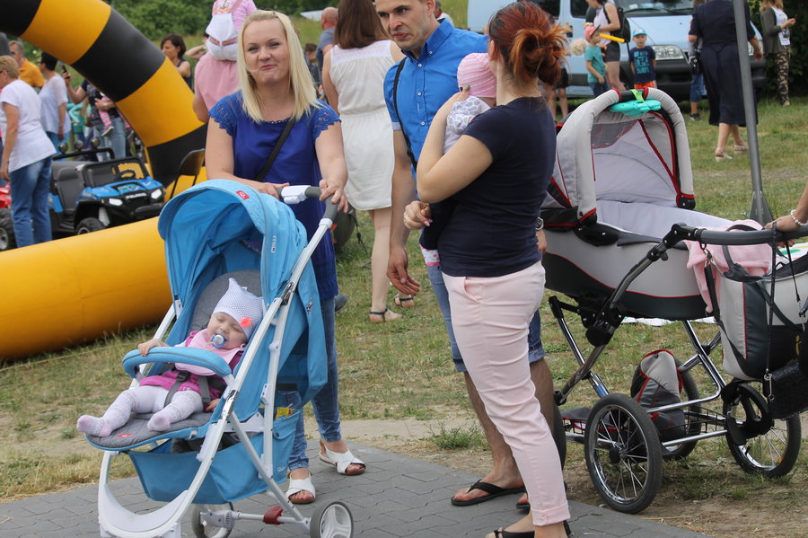 Dobrą zabawę przerwała ulewa