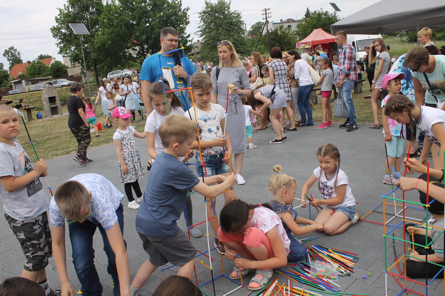 Dobrą zabawę przerwała ulewa