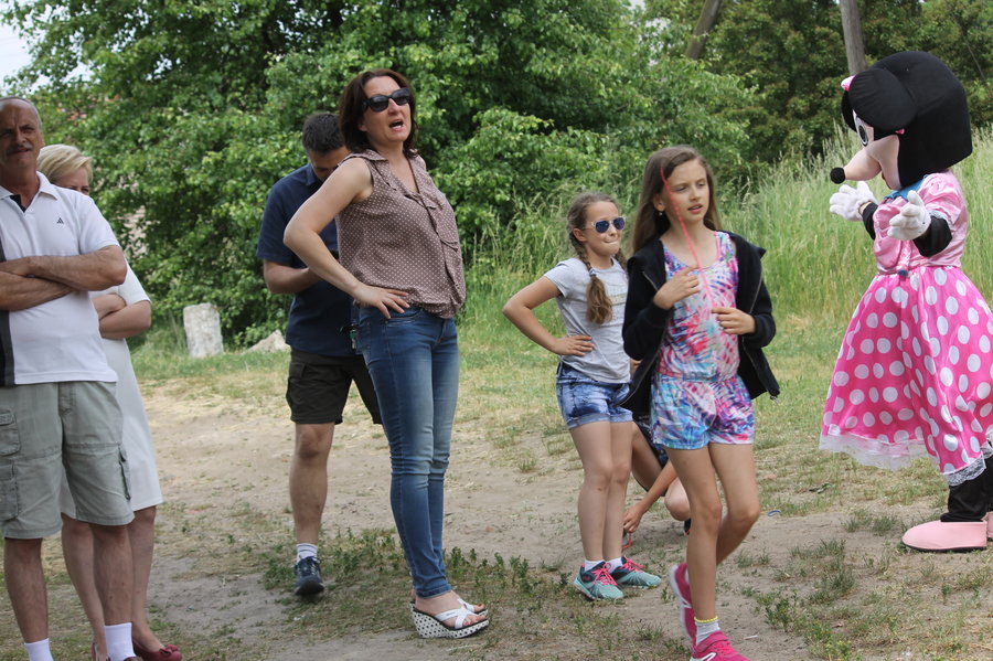 Dobrą zabawę przerwała ulewa