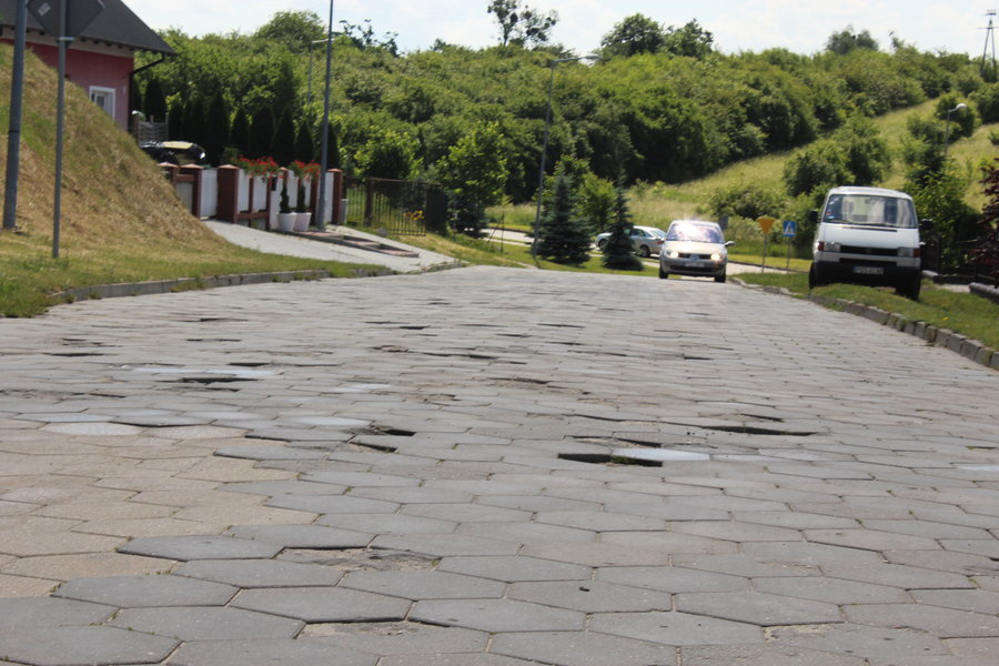 Bubel, nie ulica. Trzeba poprawić