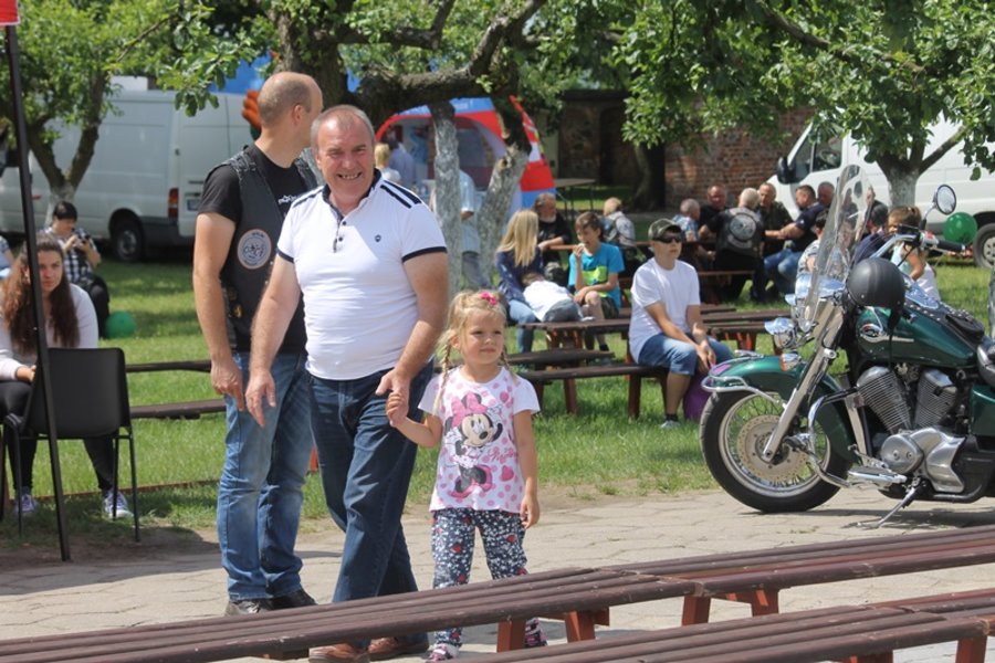 Eko-zabawa i zbiórka dla Stasia