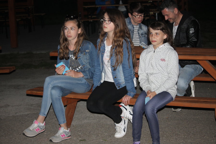 Nocne kino w Stanicy u Potworowskich