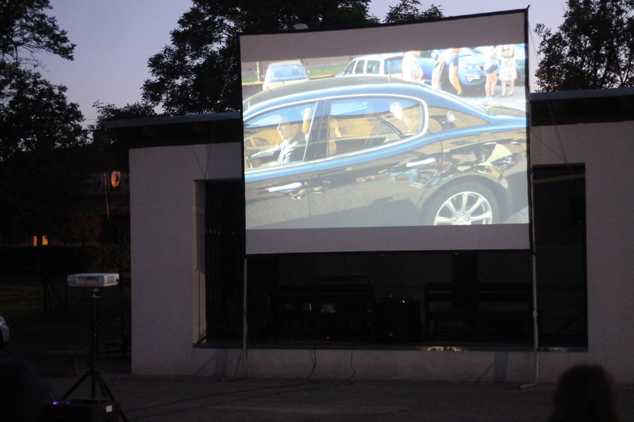 Nocne kino w Stanicy u Potworowskich
