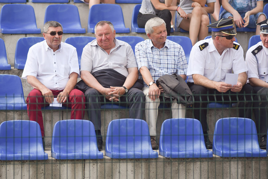 Strażacka walka w ostrym słońcu (FILM)