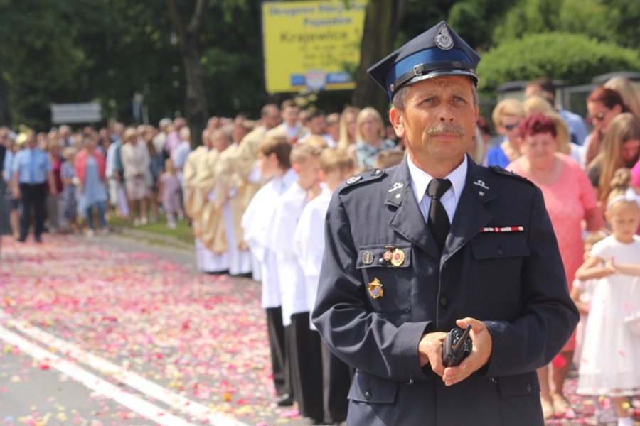 Procesja przeszła ulicami Gostynia - film