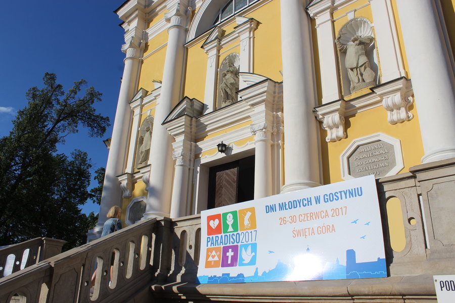 Setki młodych na Świętej Górze