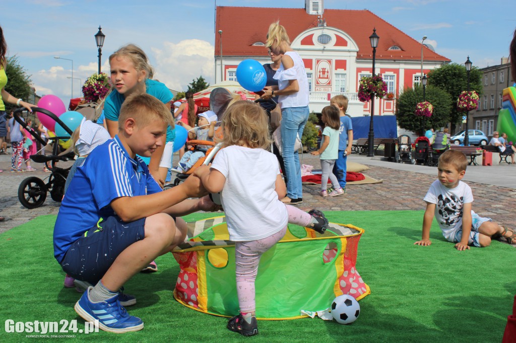 Pirackie zabawy na gostyńskim rynku