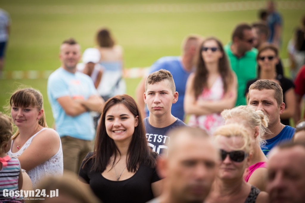 Nie tylko pasjonaci wsparli Julkę