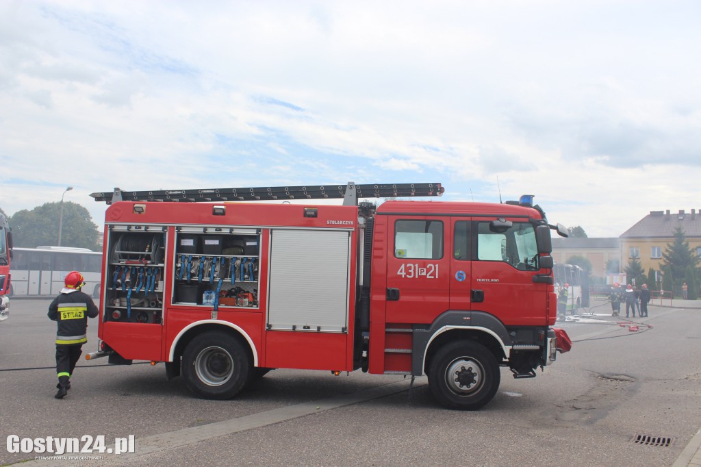 Na dworcu PKS w Gostyniu spłonął autobus