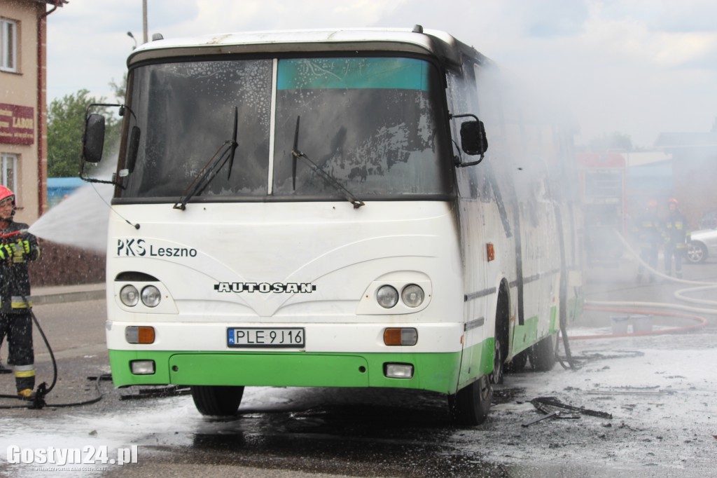 Na dworcu PKS w Gostyniu spłonął autobus