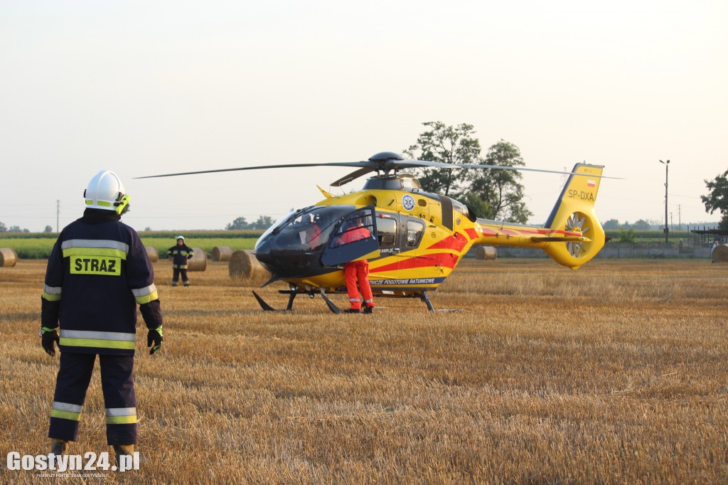 Spadł z dachu, wezwano helikopter LPR