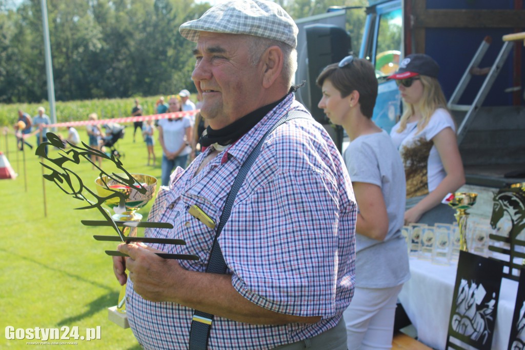 Zawody konne w Chwałkowie. Działo się...