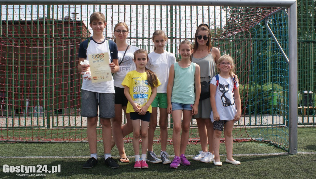 Dwutygodniowe wakacje dla ponad 300 dzieci