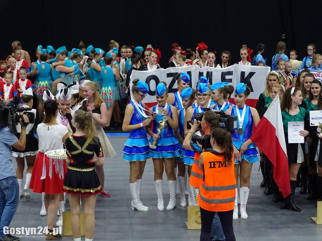 Fantastyczny występ gostyńskich mażoretek