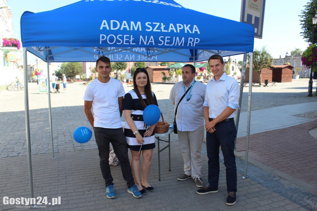 Poseł Adam Szłapka dyżurował w Gostyniu