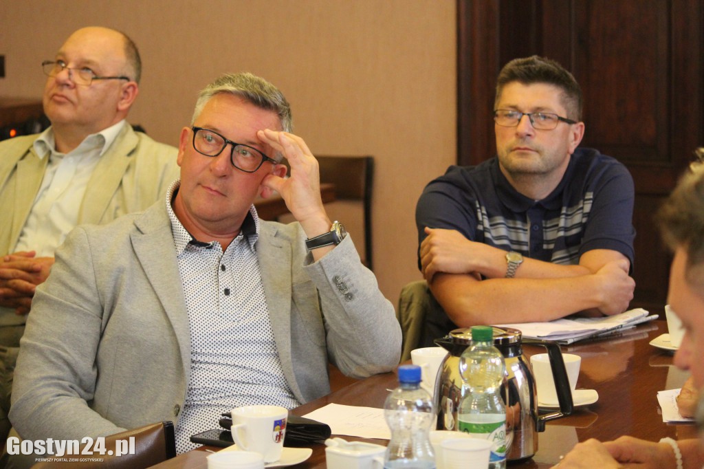Samorządowcy błagają o pomoc lekarzy