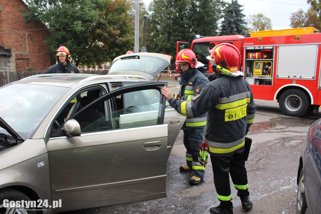 Pożar samochodu przy ul. Strzeleckiej