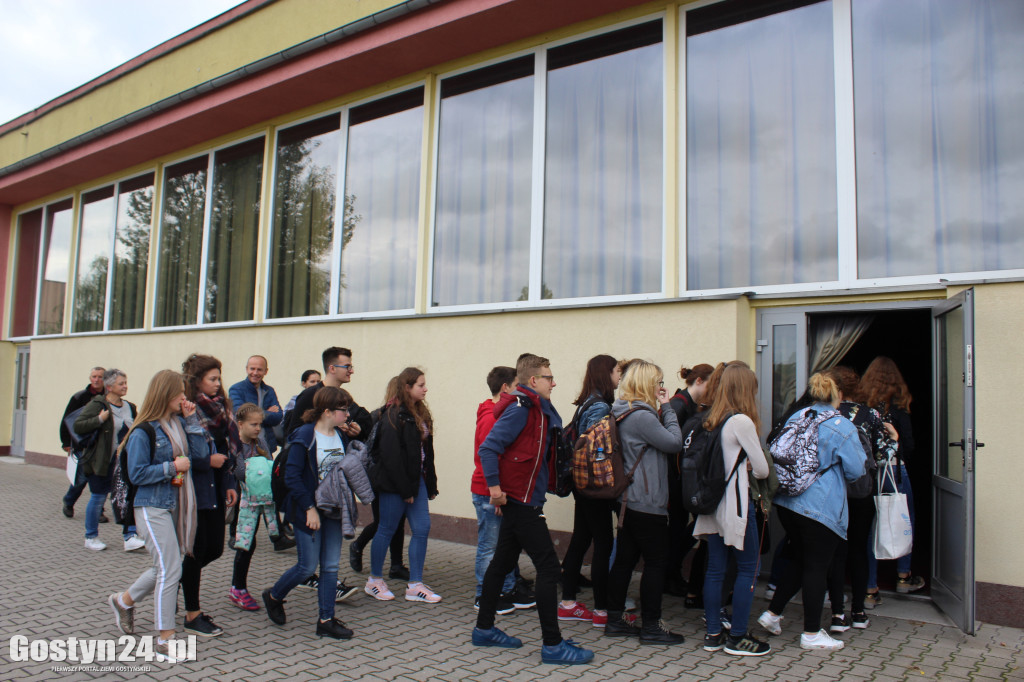 Spektakl Hulejt, Huljet w gostyńskim Hutniku
