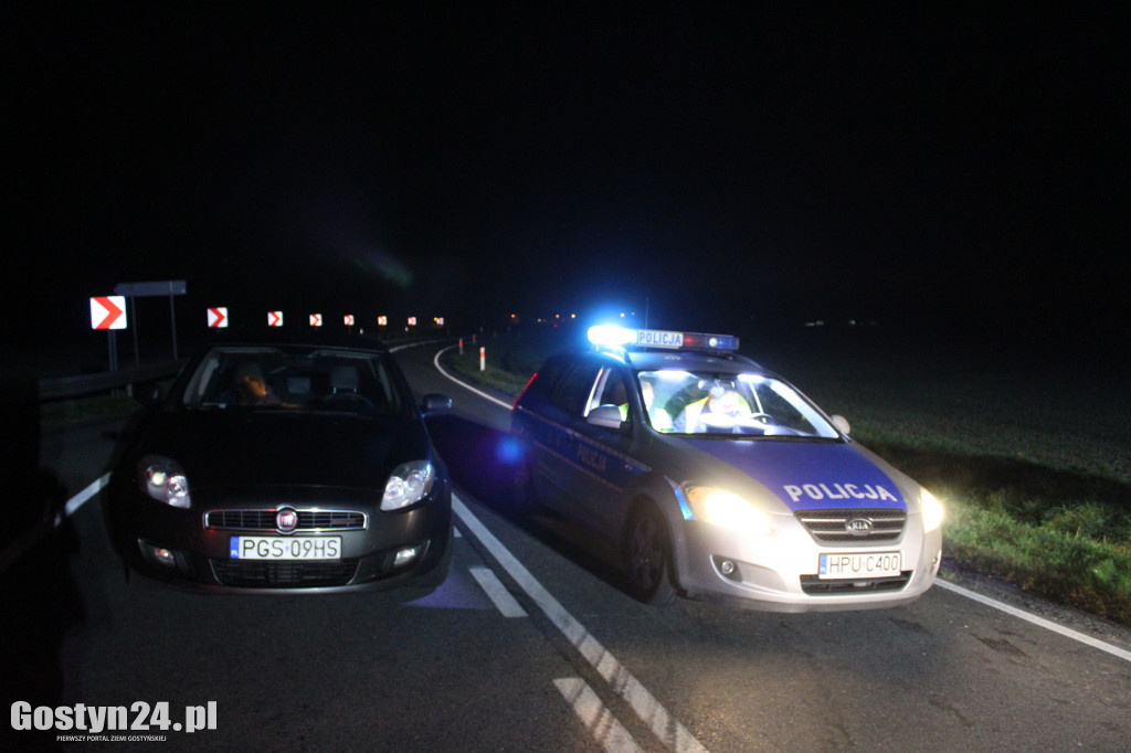 Wypadek na krajowej 12. Zderzyły się dwie osobówki