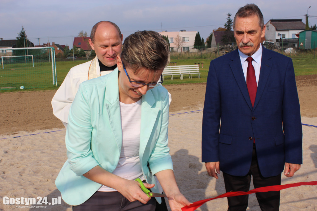 Otwarcie boiska do piłki plażowej w Strzelcach Wielkich