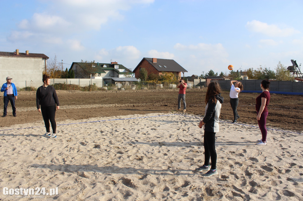 Otwarcie boiska do piłki plażowej w Strzelcach Wielkich
