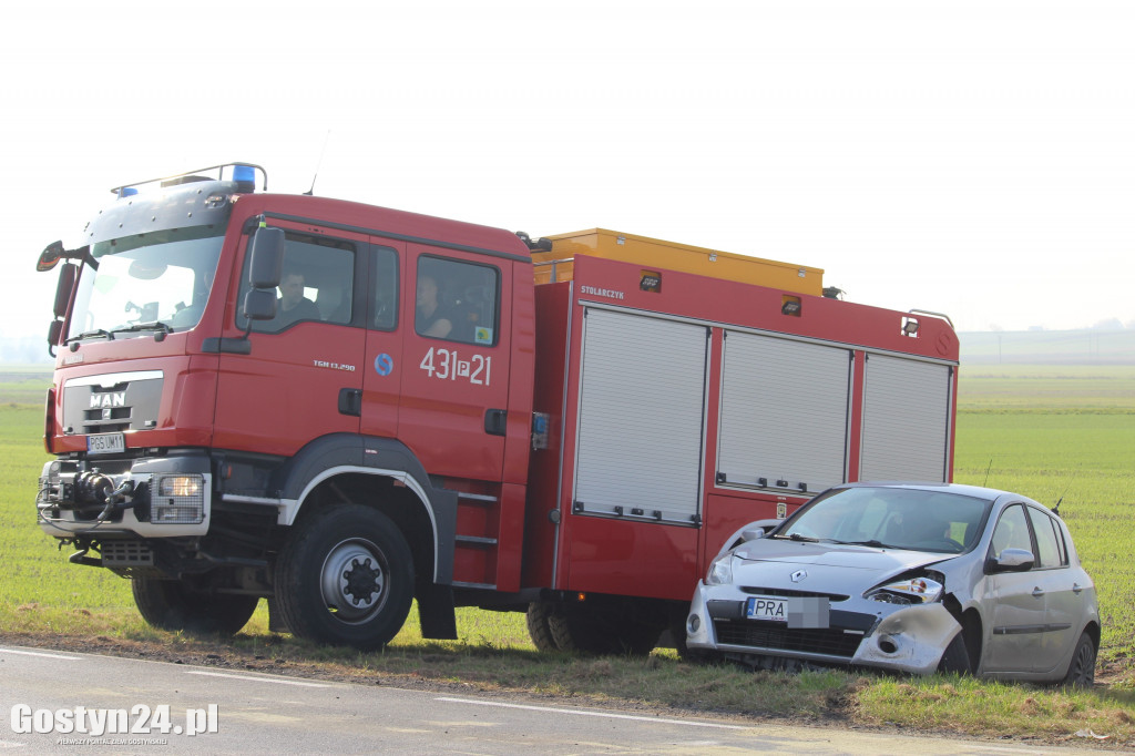 Zderzenie osobówek na drodze wojewódzkiej 434