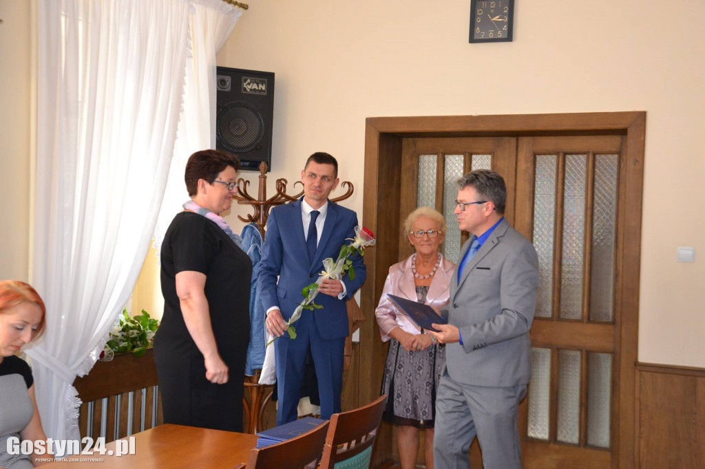 Nagrody dla dyrektorów i nauczycieli