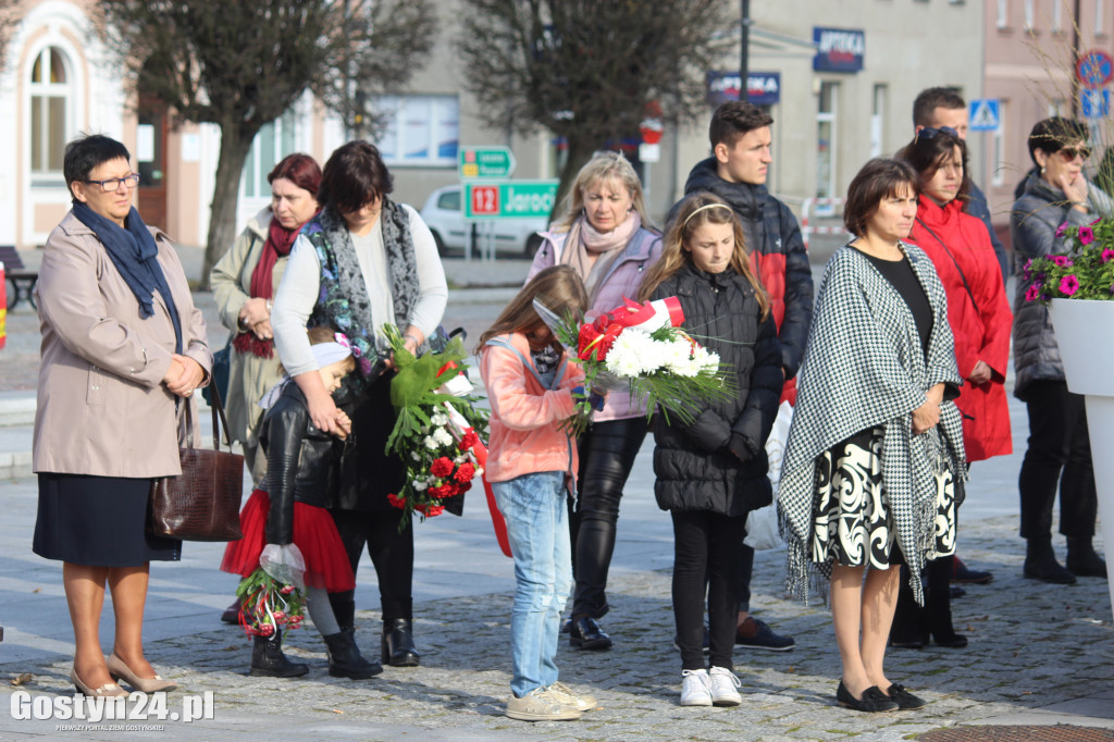 Manifestacja ku czci pomordowanych na gostyńskim rynku