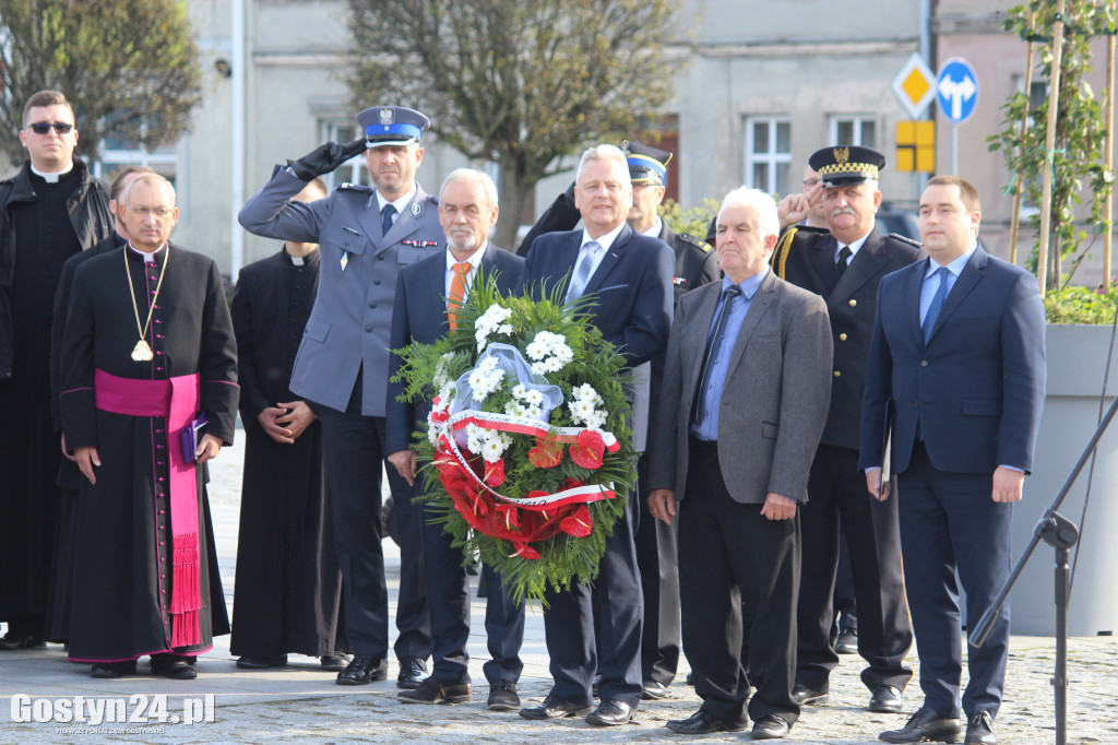Manifestacja ku czci pomordowanych na gostyńskim rynku