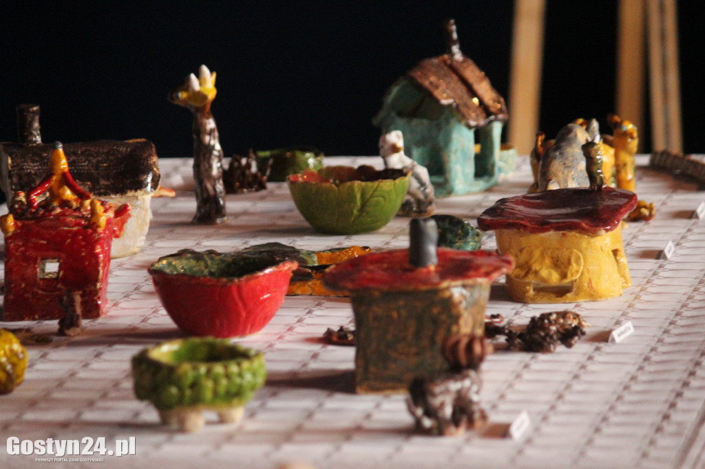 Wystawa pt. Zwierzęta w ceramice
