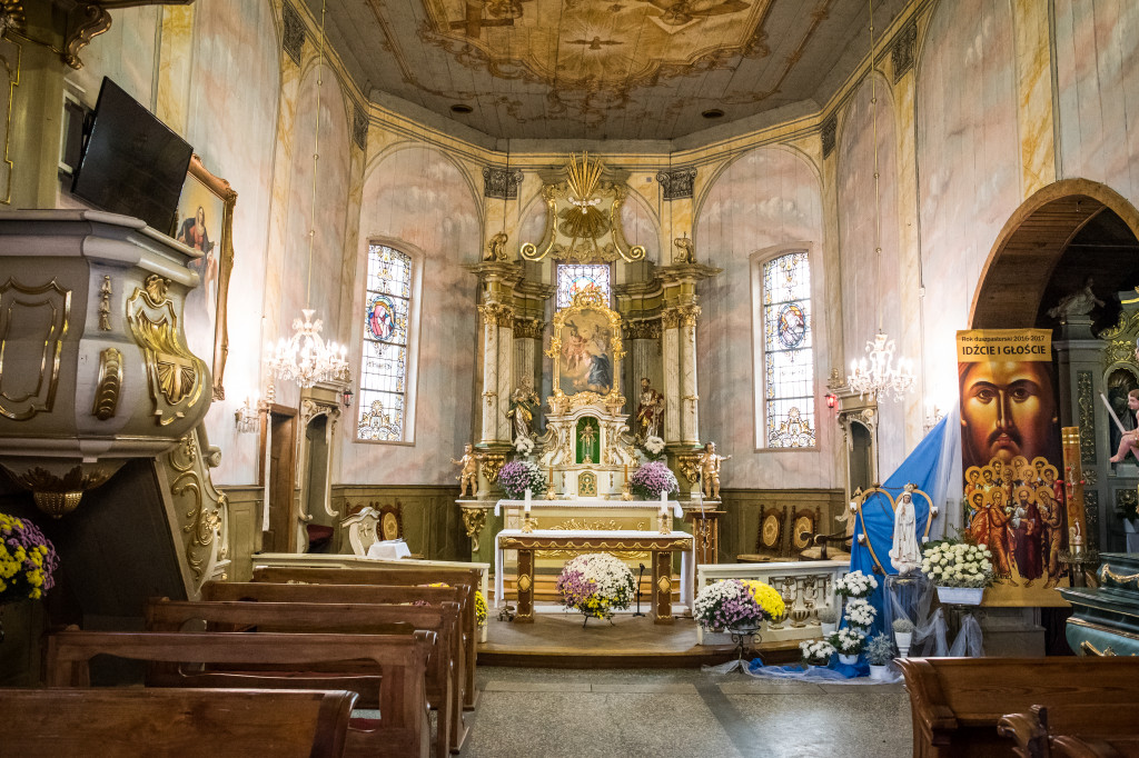 Remont kościoła w Domachowie