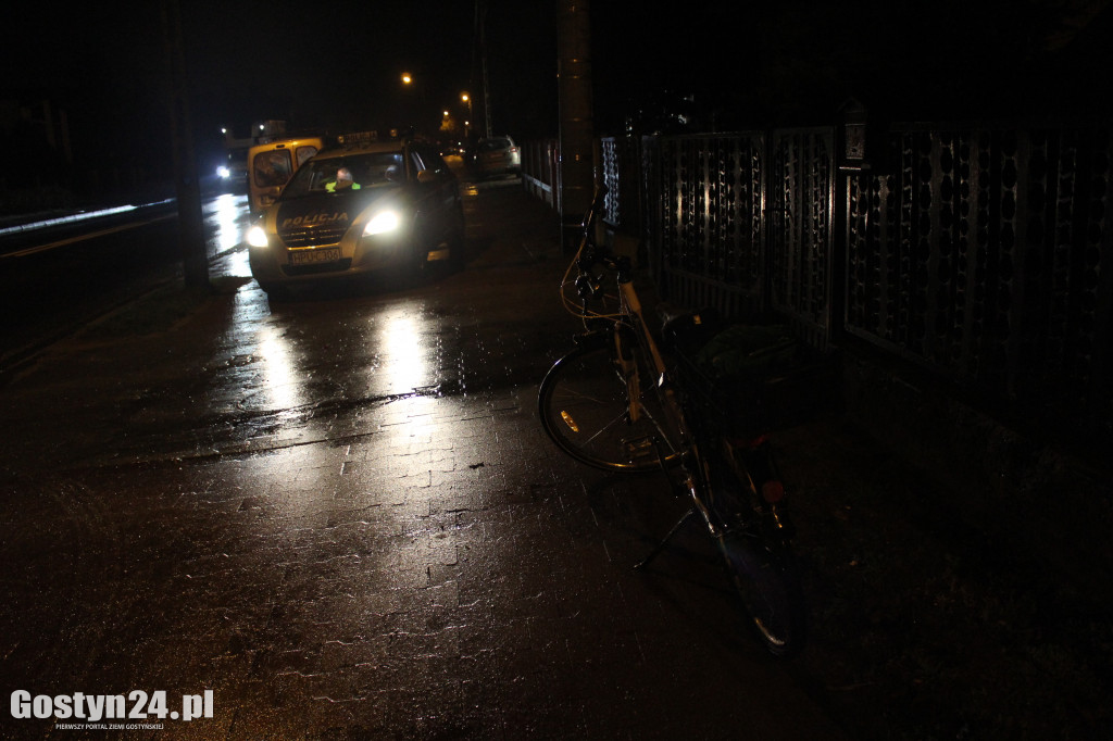 Potrącenie rowerzysty na przejściu dla pieszych w Gostyniu